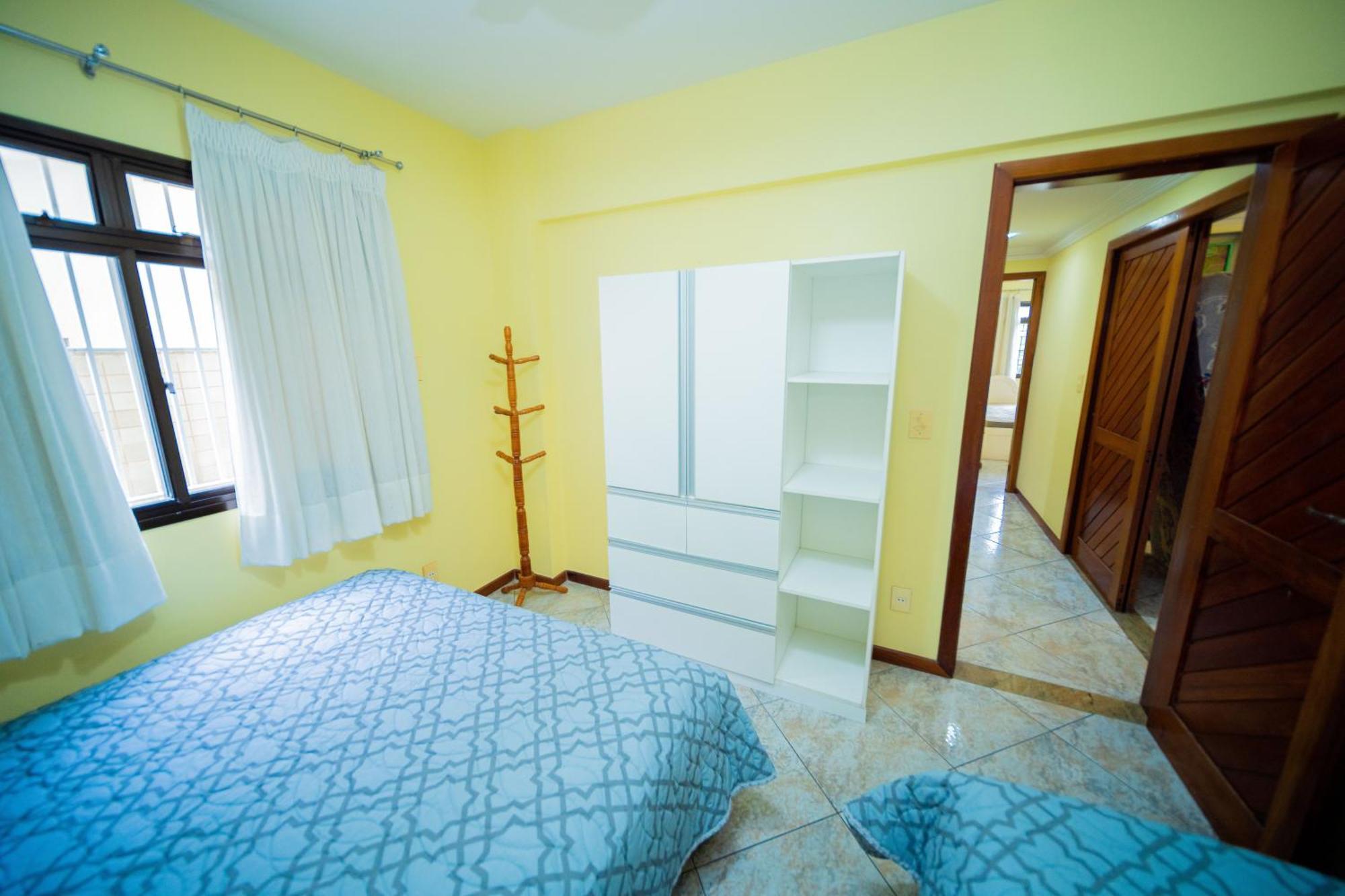 Edificio Martha Schwantz Apartment Гуарапари Екстериор снимка