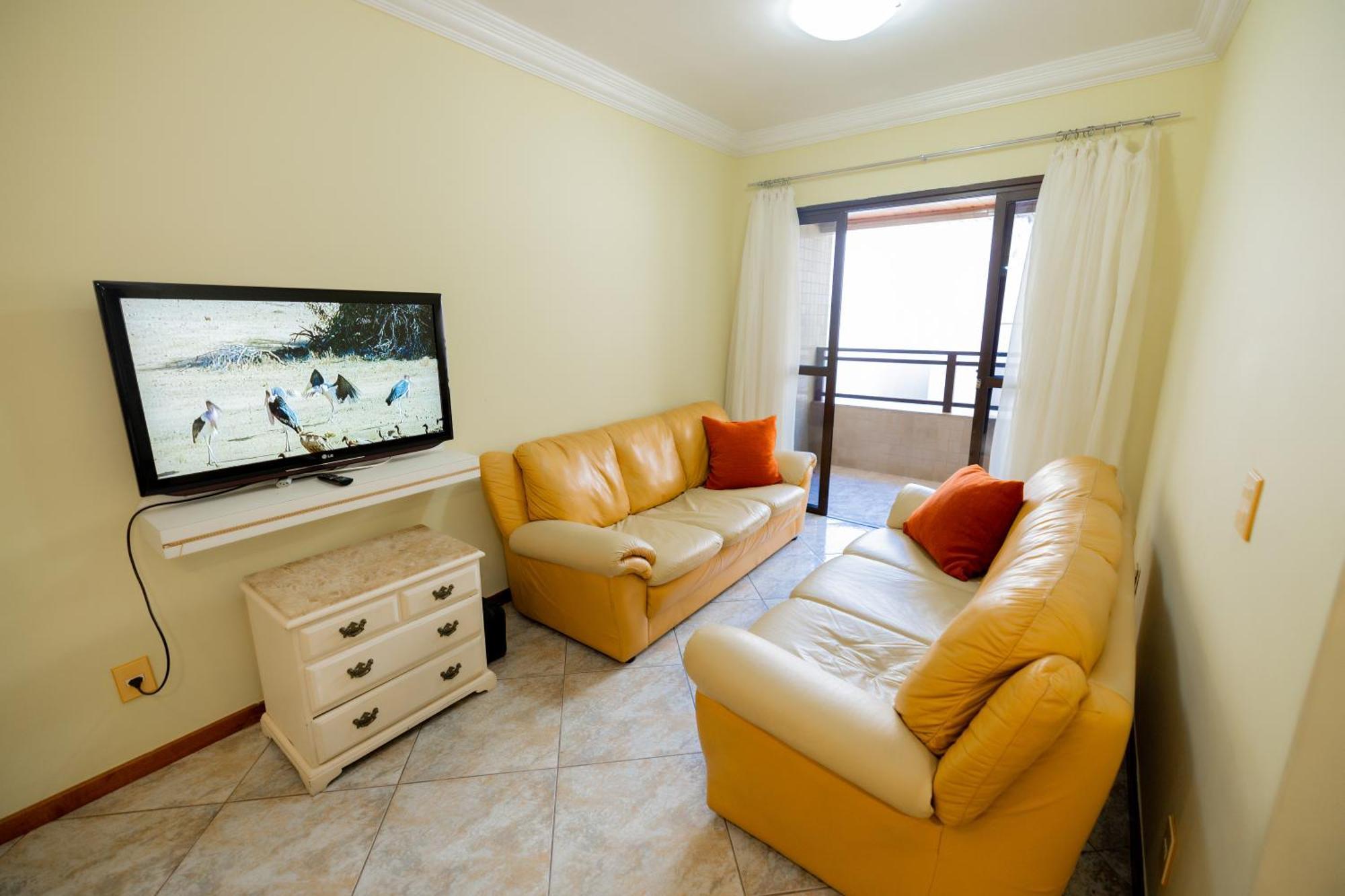 Edificio Martha Schwantz Apartment Гуарапари Екстериор снимка