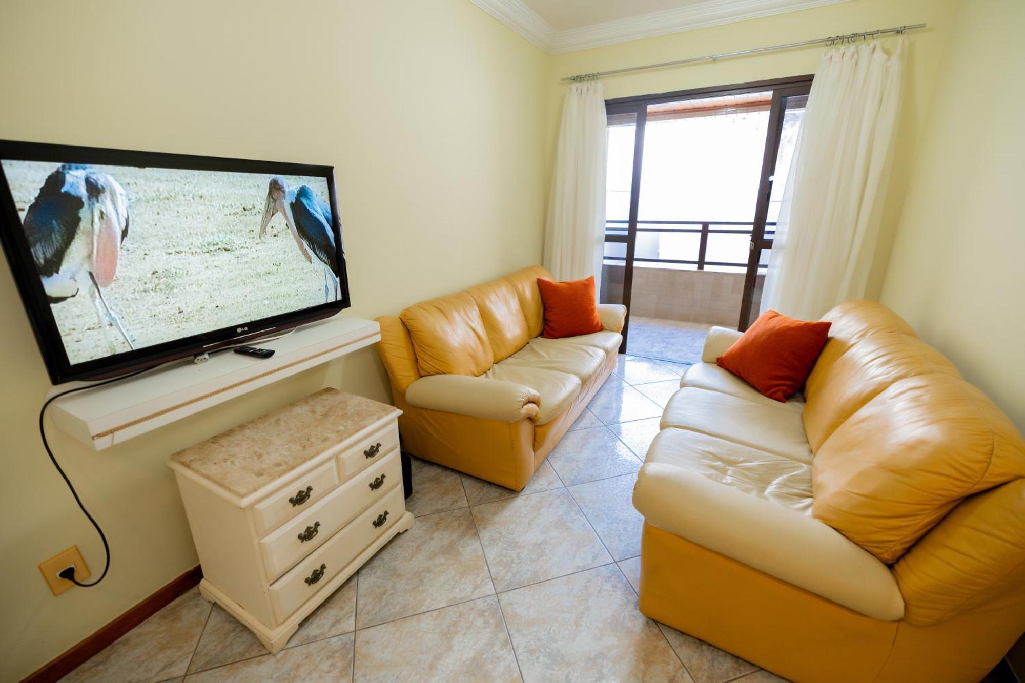 Edificio Martha Schwantz Apartment Гуарапари Екстериор снимка