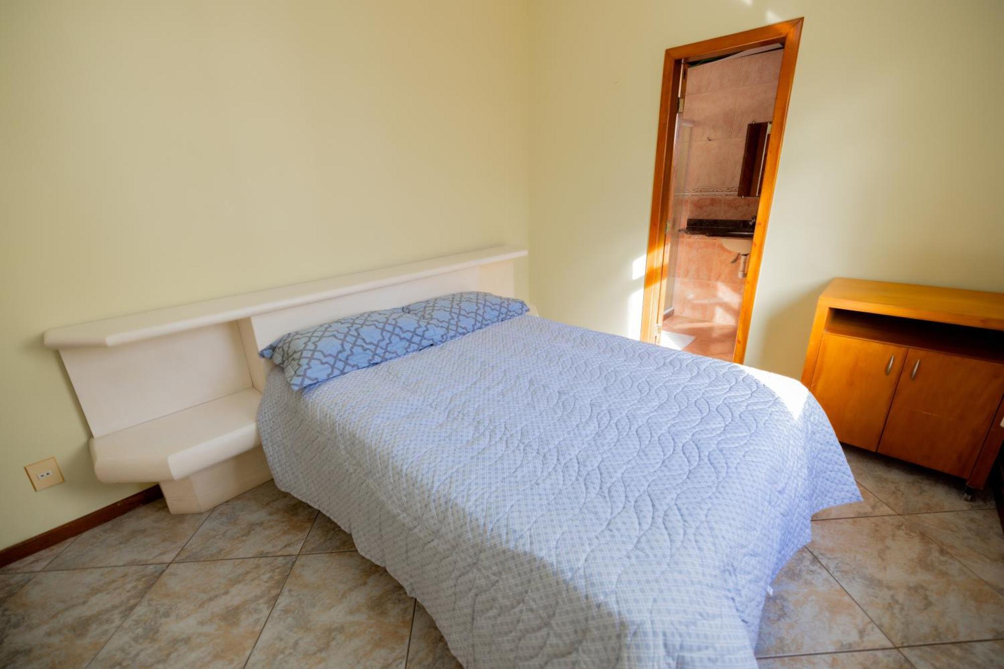 Edificio Martha Schwantz Apartment Гуарапари Екстериор снимка
