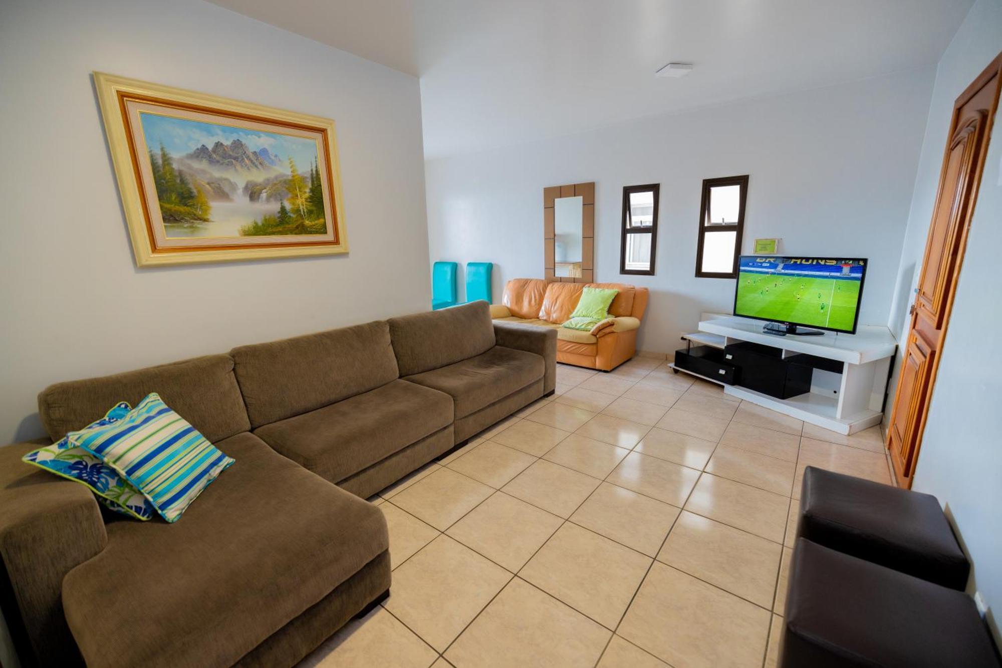 Edificio Martha Schwantz Apartment Гуарапари Екстериор снимка