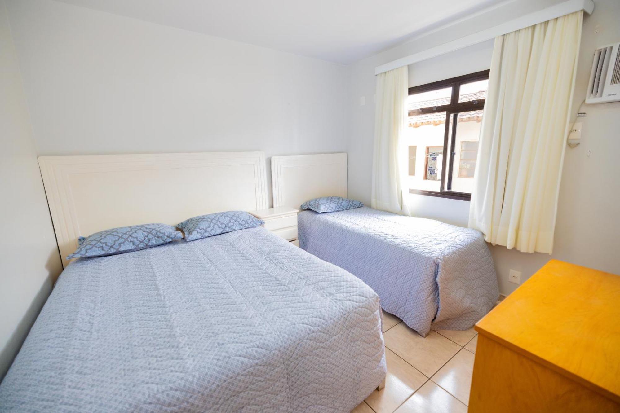 Edificio Martha Schwantz Apartment Гуарапари Екстериор снимка