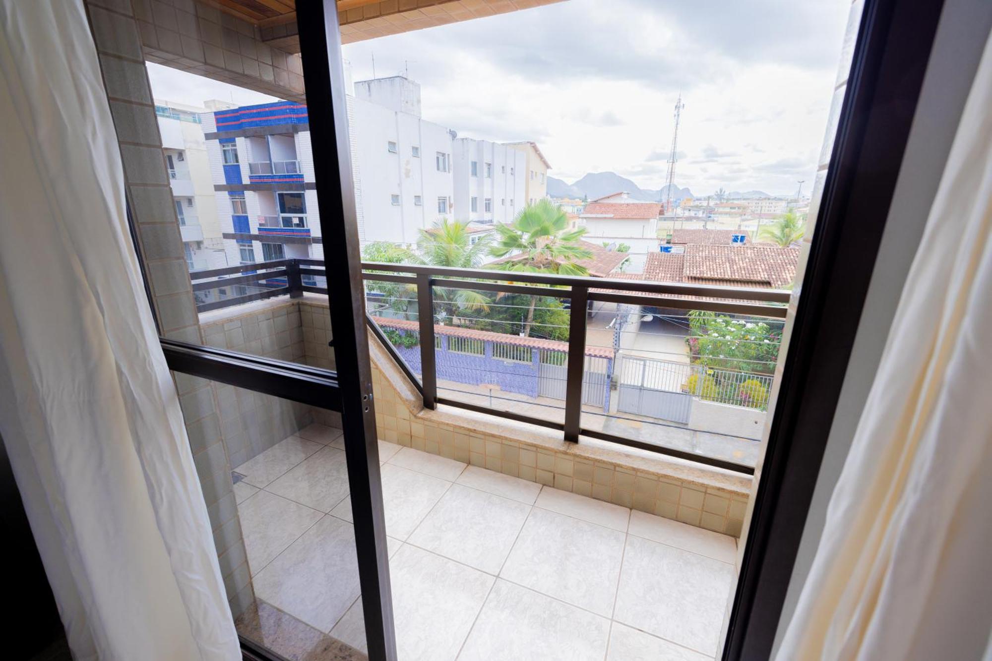 Edificio Martha Schwantz Apartment Гуарапари Екстериор снимка